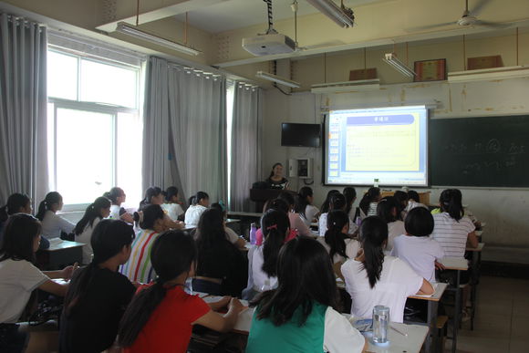 ��ꖹ��I(y��)�W(xu��)У�����W(xu��)��(x��)��ͨԒ