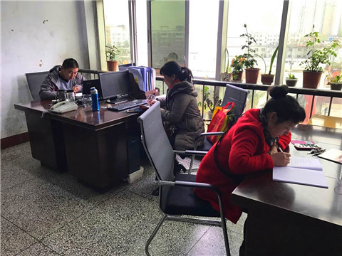 ��ꖹ��I(y��)�W(xu��)У�C(j��)�ϵ�v���\���ؼo(j��)��