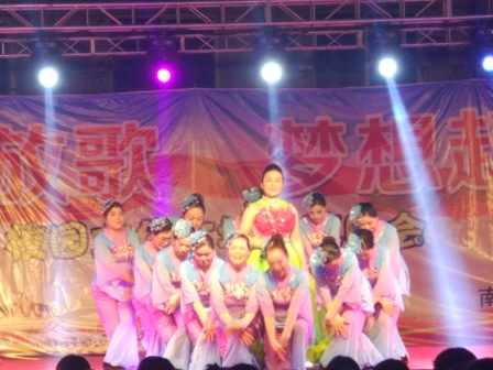 ���(y��ng)���I(y��)�W(xu��)У���(hu��)