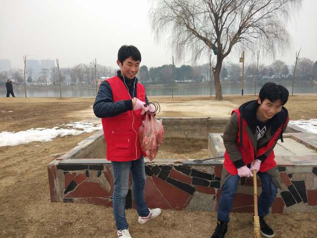 ��ꖹ��I(y��)�W(xu��)У�׺��Pѩ