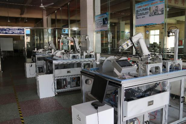 電氣安裝與維修實(shí)訓(xùn)室